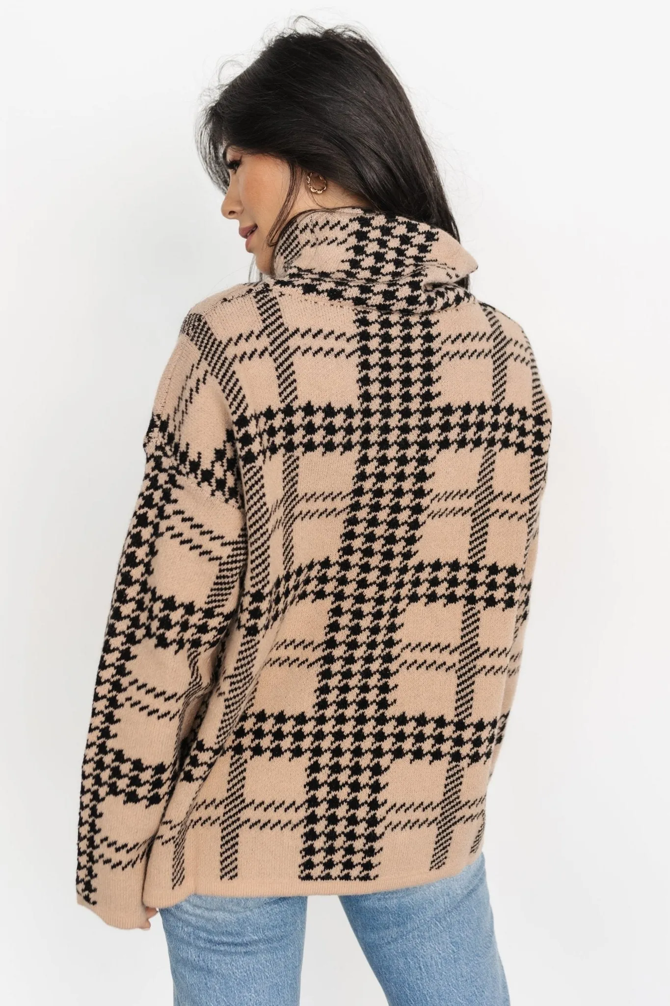 Alexander Turtleneck Sweater | Taupe   Black