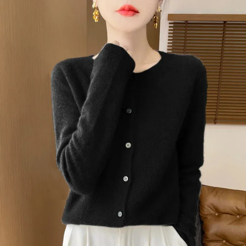 Aline - Cozy Knitted Cardigan