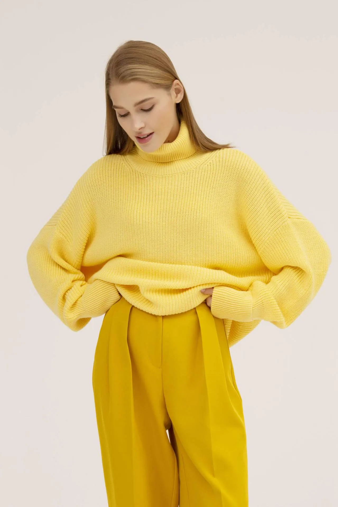 Autumn Winter Popular High Collar Loose Knitwear Sweater