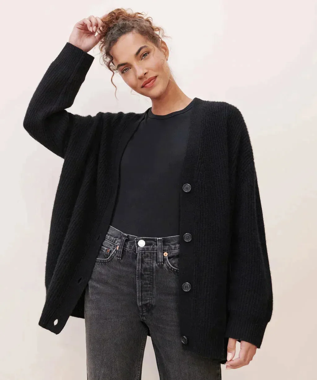 Catherine | Luxurious V-Neck Cardigan for Women
