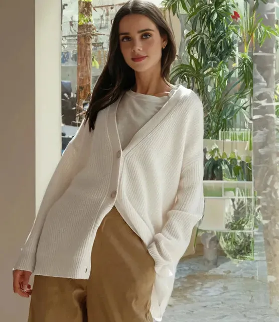 Catherine | Luxurious V-Neck Cardigan for Women