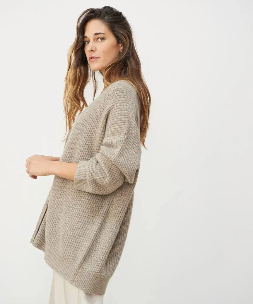 Catherine | Luxurious V-Neck Cardigan for Women