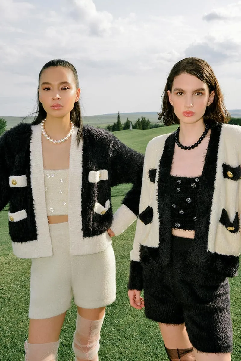 CLASSIC FLUFFY BLACK CARDIGAN