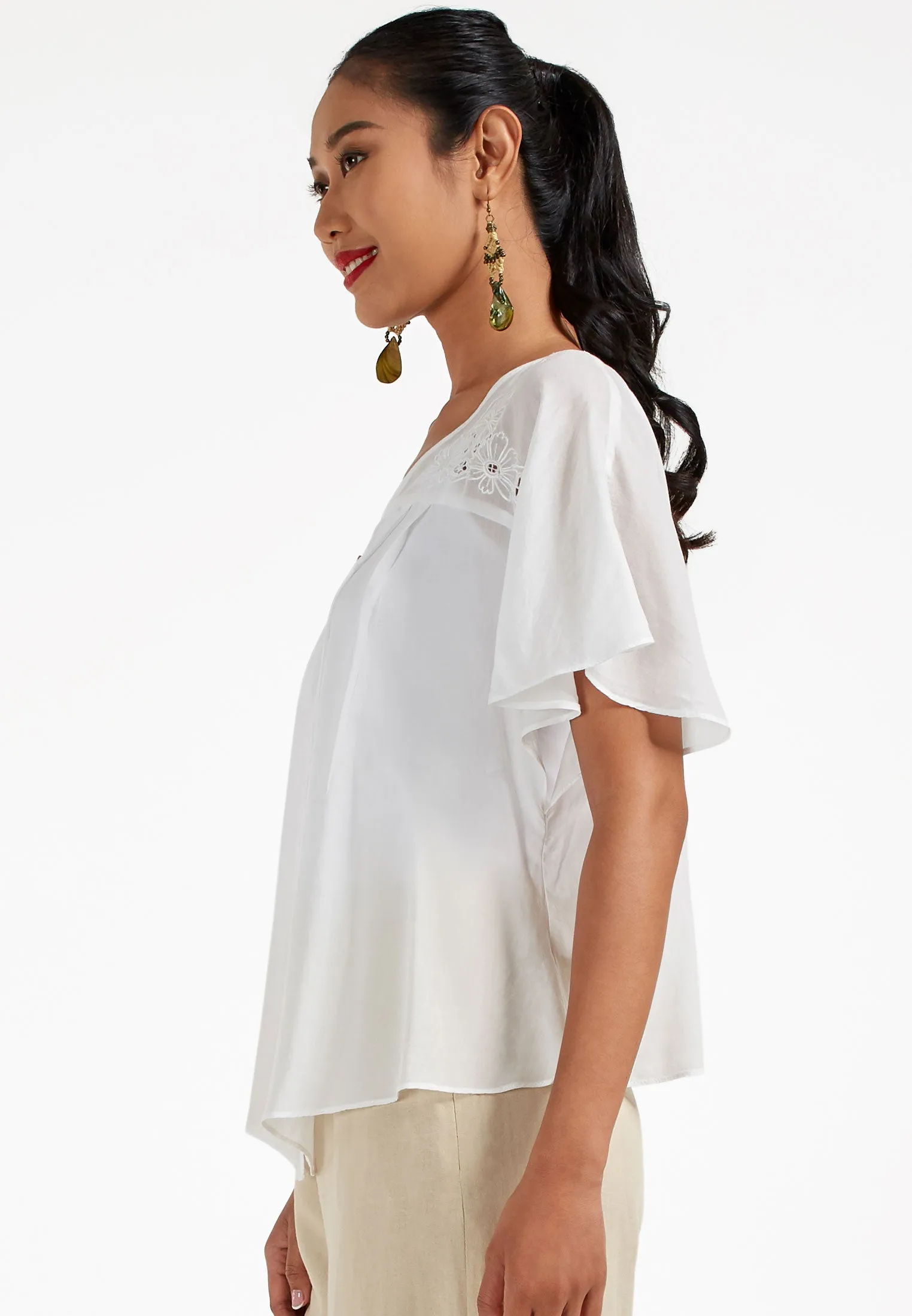 Delama Outer