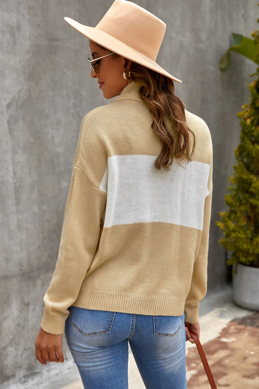 Gray Colorblock Turtleneck Loose Knitted Sweater