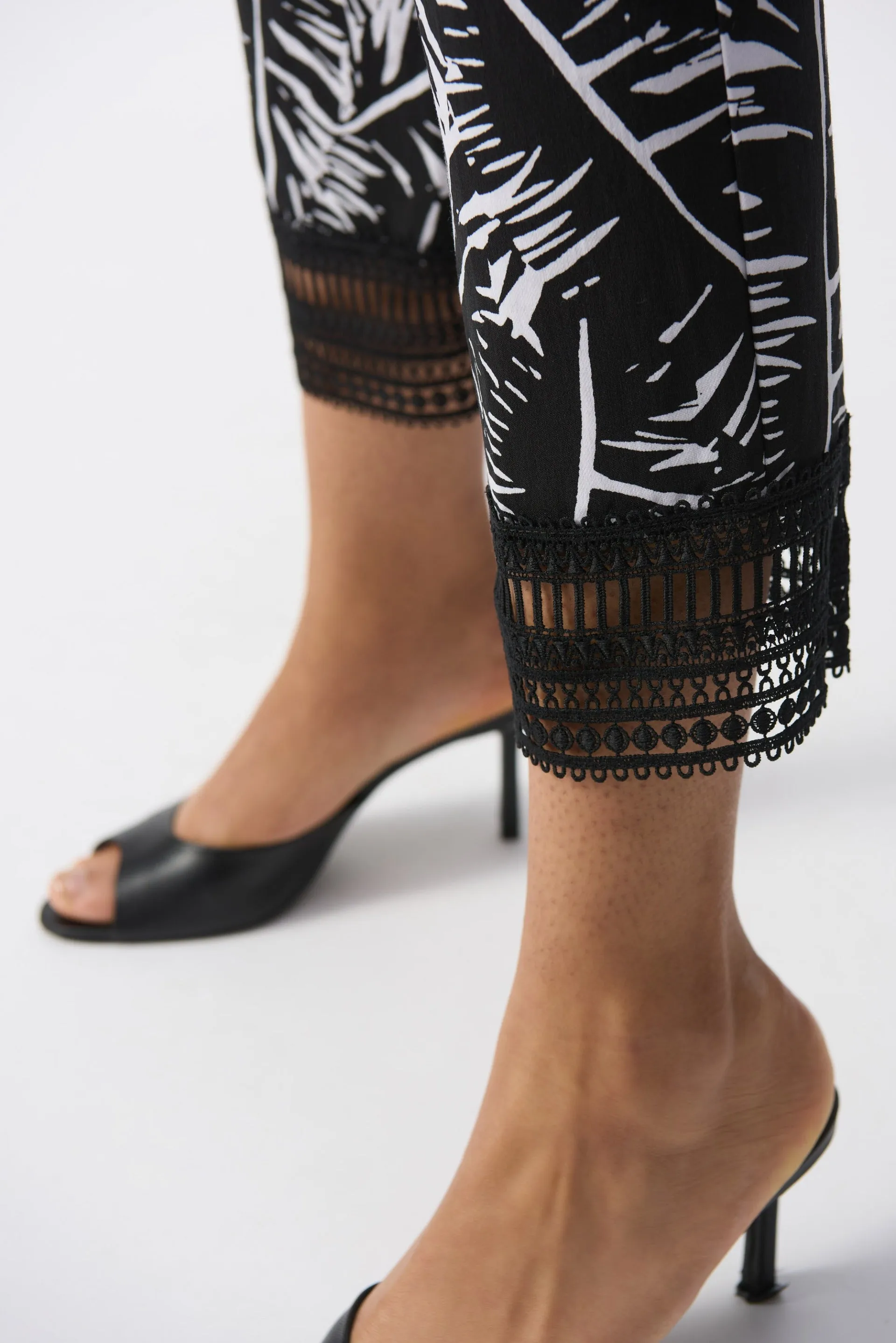 Joseph Ribkoff Black/White Tropical Print Pull-On Pants Style 251218