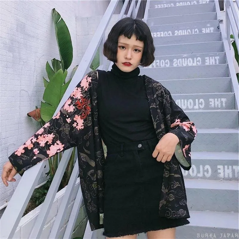 Kimono Cardigan Oriental Red Dragon
