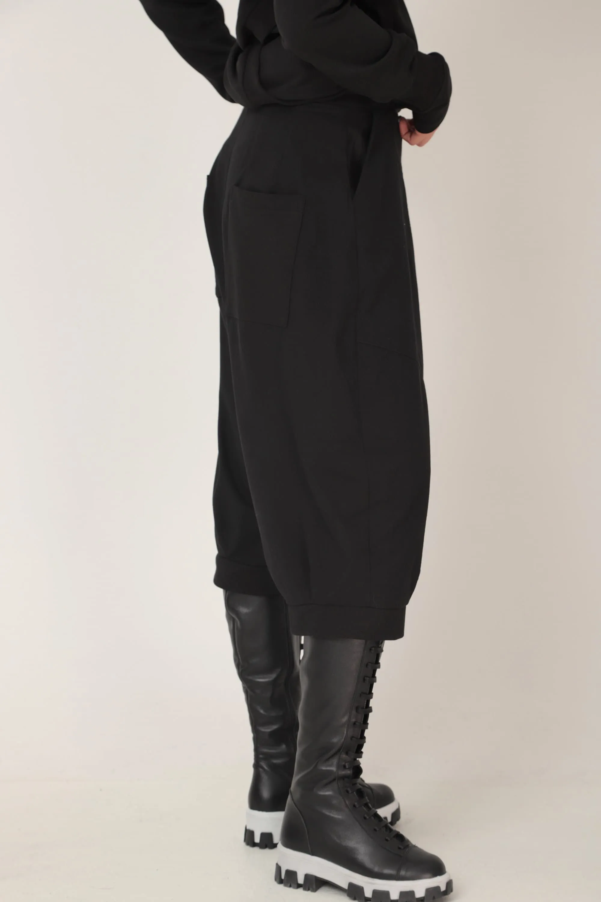 Oversized cropped harem trousers - DIRMA