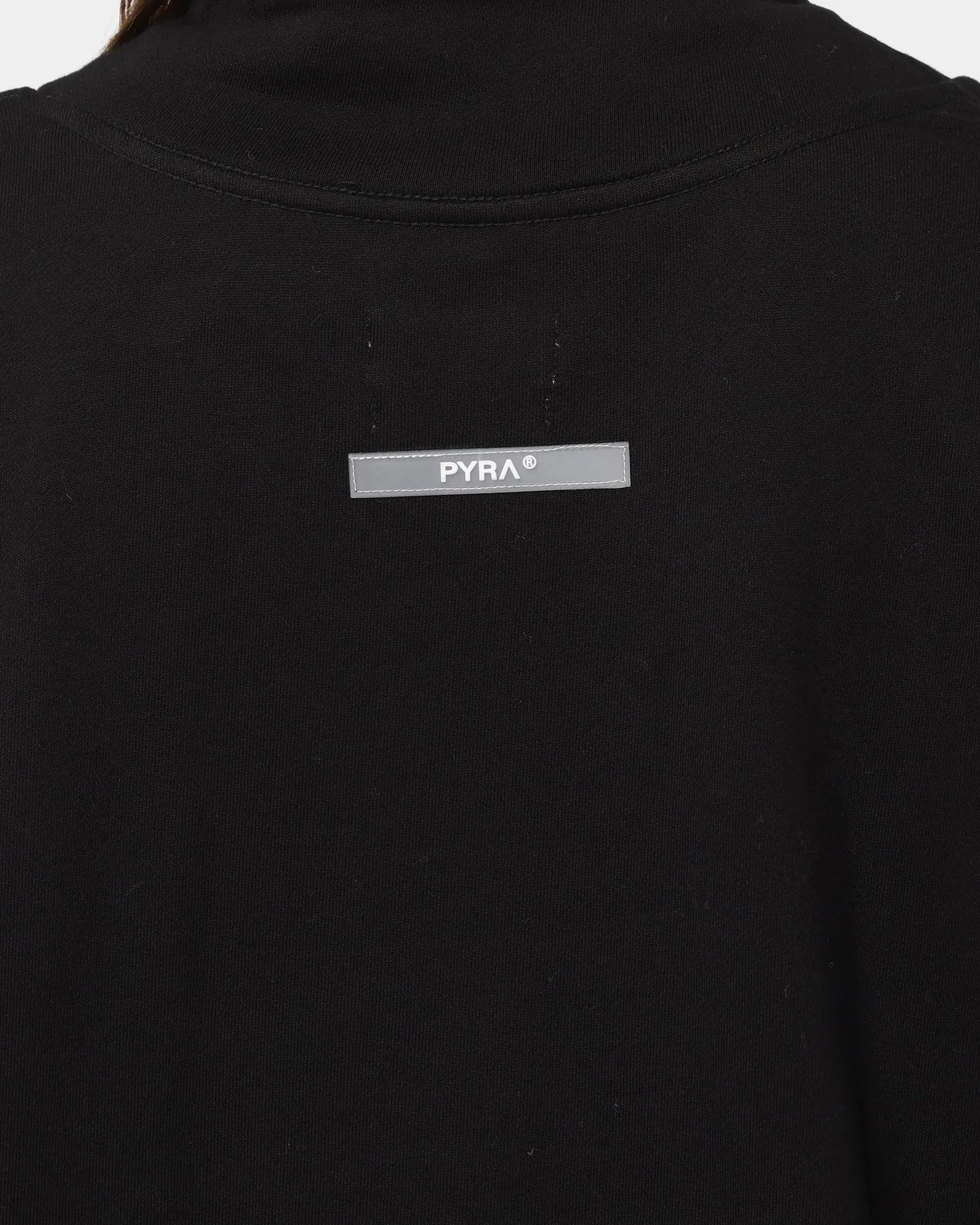 PYRA Women's Oversized Turtleneck Sweater Washed Black