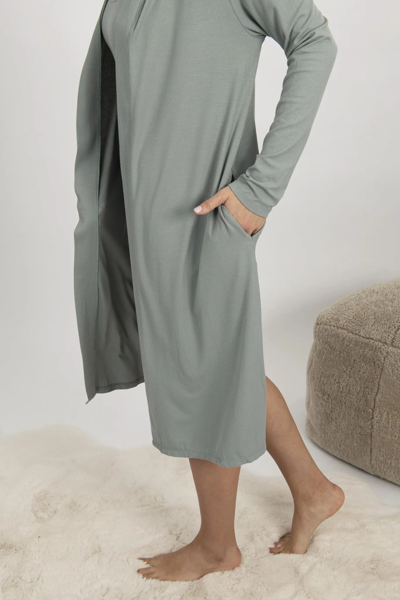 Ribbed cardigan in olive