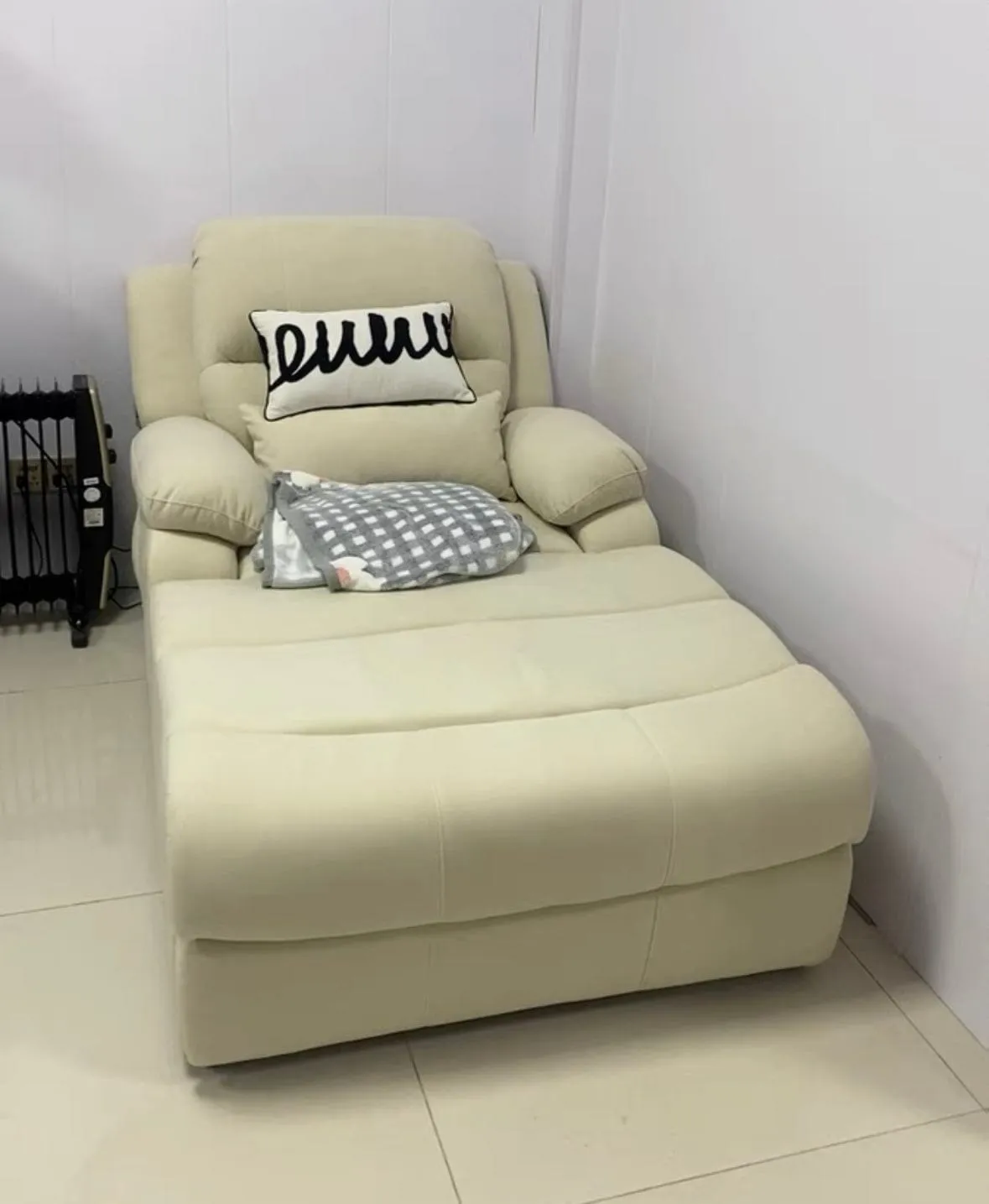Rodeo Scratch Resistant Electric Recliner Lounge Sofa Bed