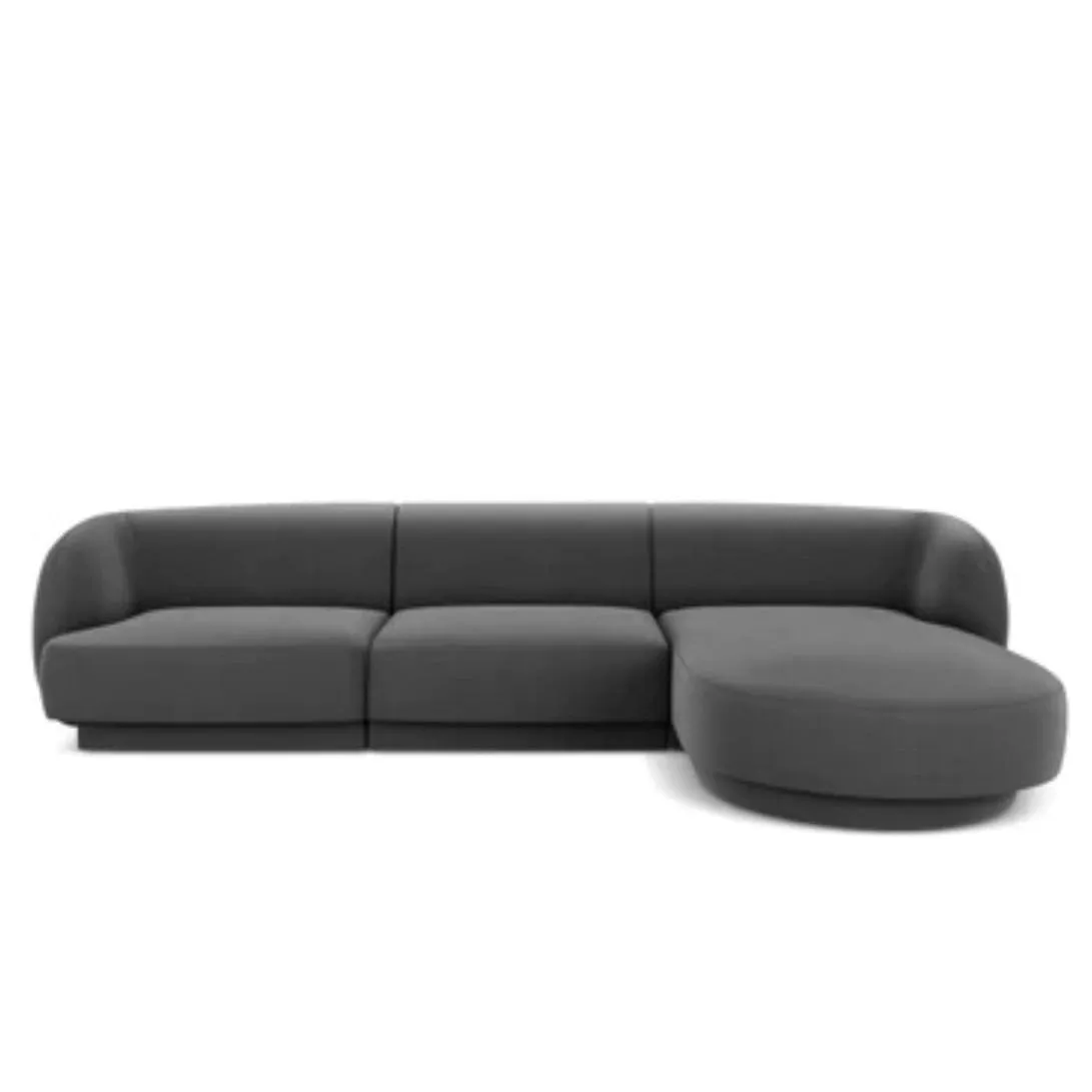 Roselle Scratch Resistant Sectional Sofa
