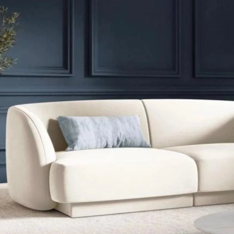 Roselle Scratch Resistant Sectional Sofa