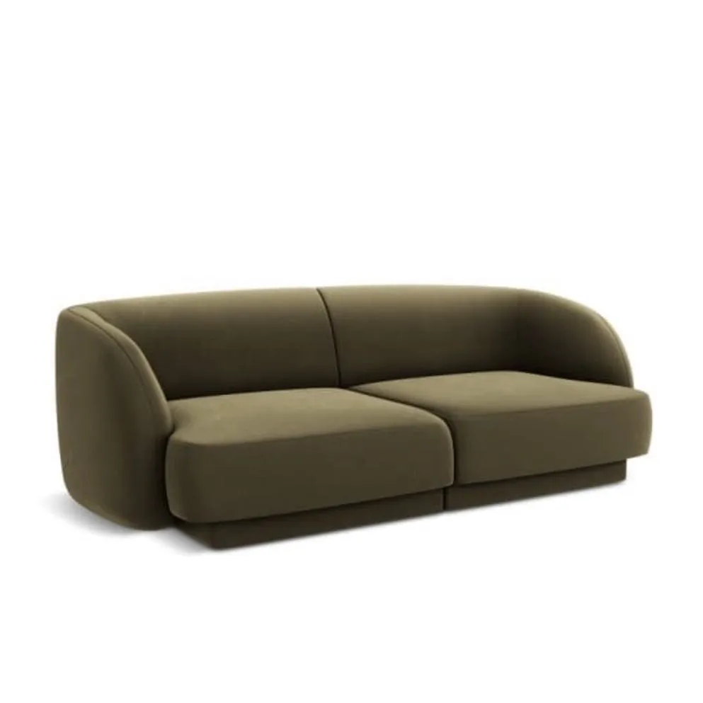 Roselle Scratch Resistant Sectional Sofa
