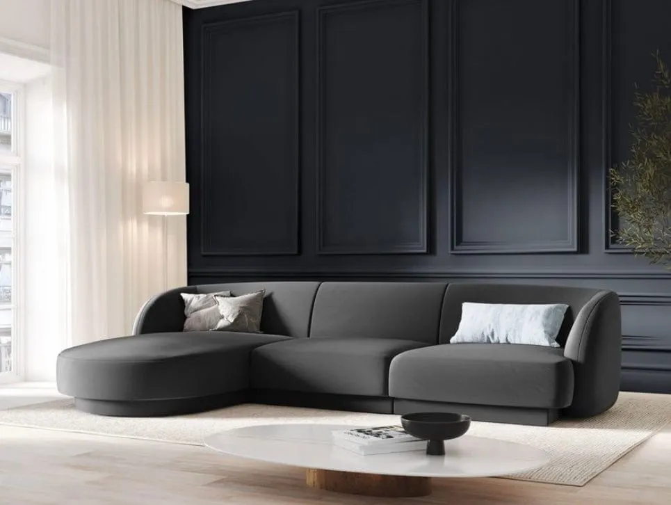 Roselle Scratch Resistant Sectional Sofa